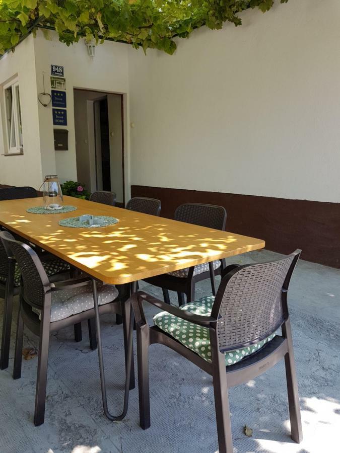 Guesthouse Jet Kaštela Exterior foto